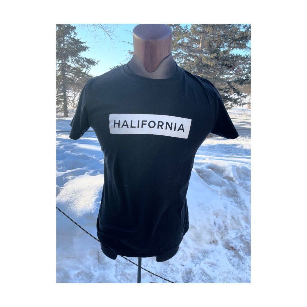 Halifornia Black Crew Neck T-Shirt Tee Shirt 100% Cotton Sz M